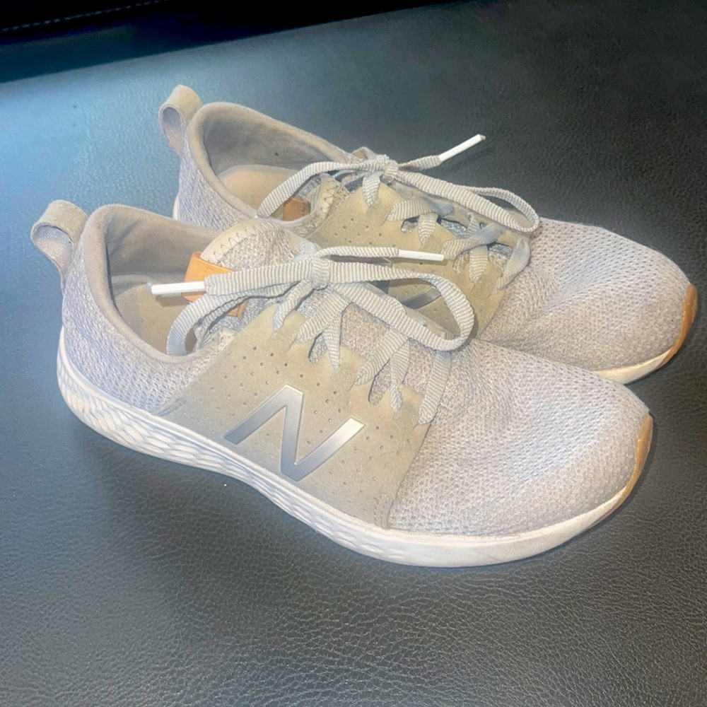 New Balance Sneakers. Size 8